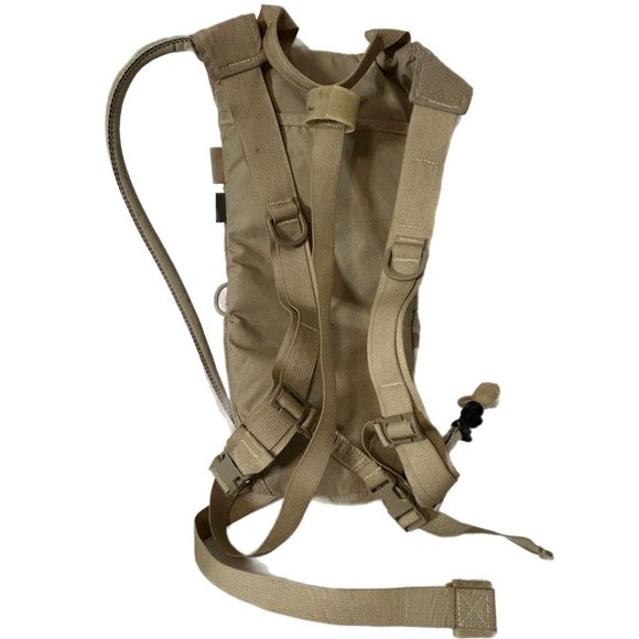 Camelbak ThermoBak 100oz Hydration 8465-01-505-4762 Desert Camo 60184 w/Bladder - Picture 4 of 6